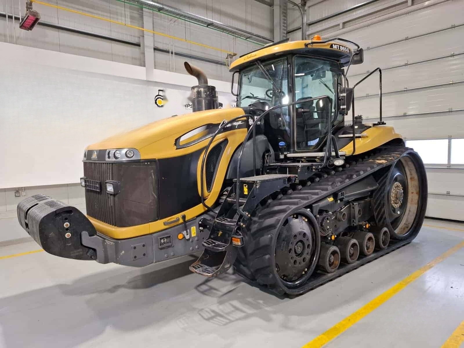 Tractor Challenger MT865E — 3