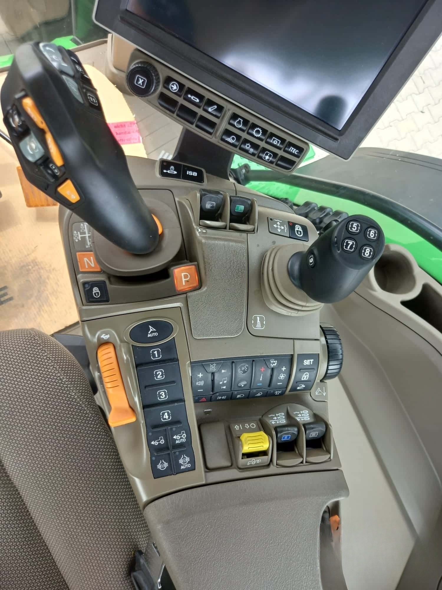 Tractor John Deere 8R 340 — 2