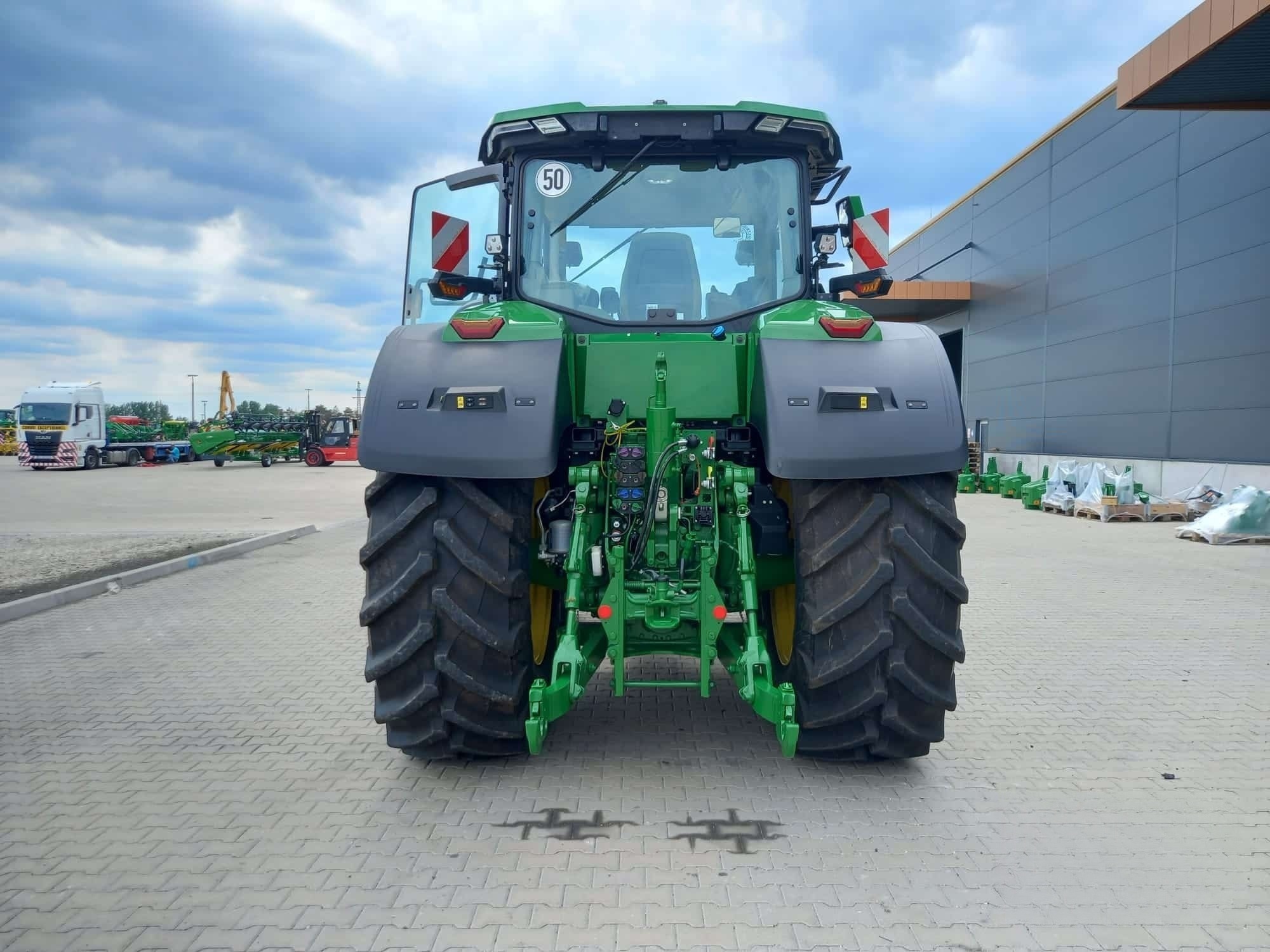 Tractor John Deere 8R 340 — 4
