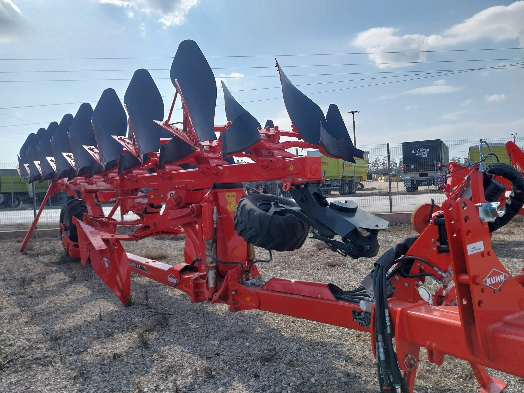 Plug Kuhn MLD 9T XT OL — 3