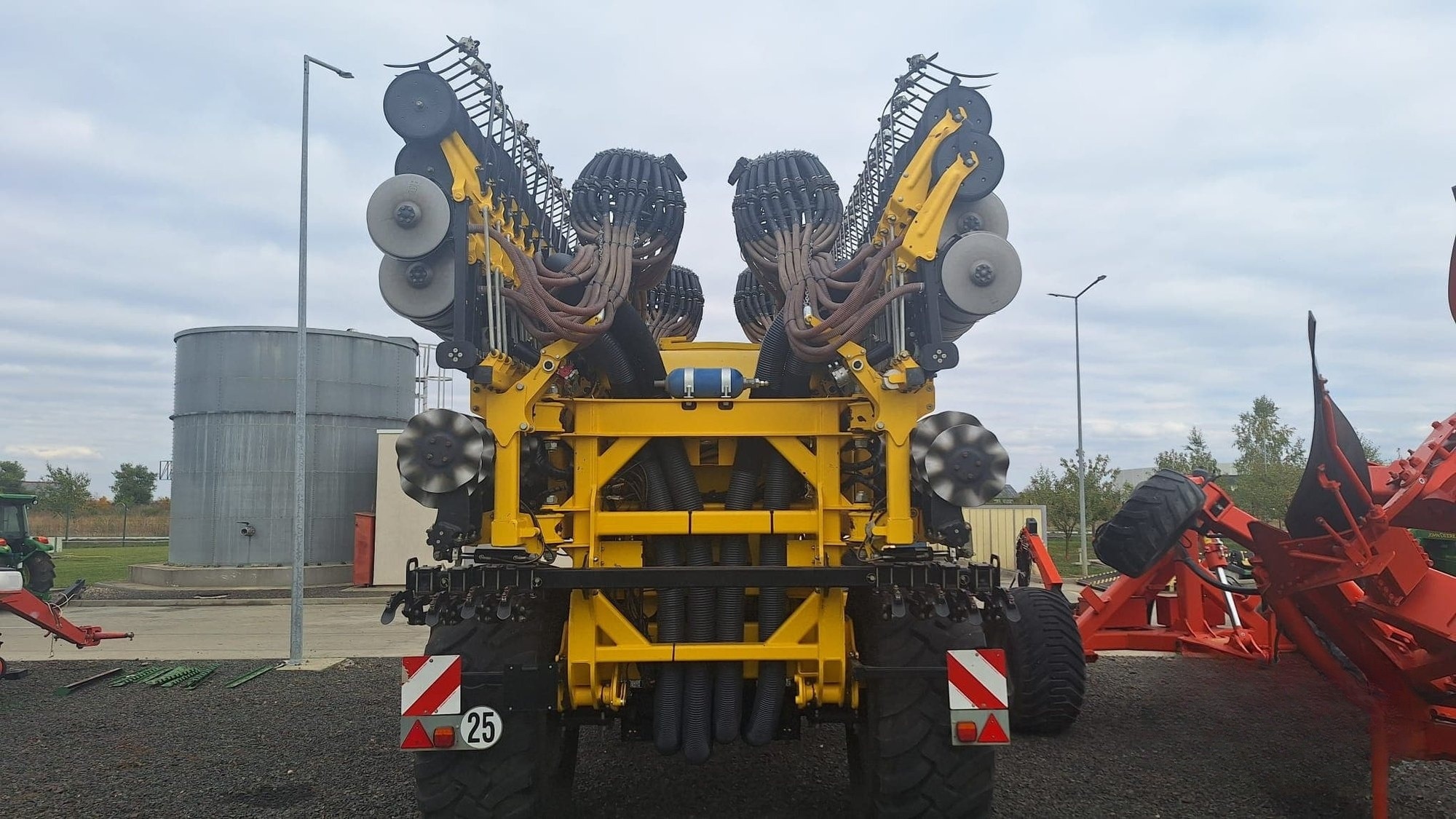 Semănătoare paioase Efecta CE 12000 — 10