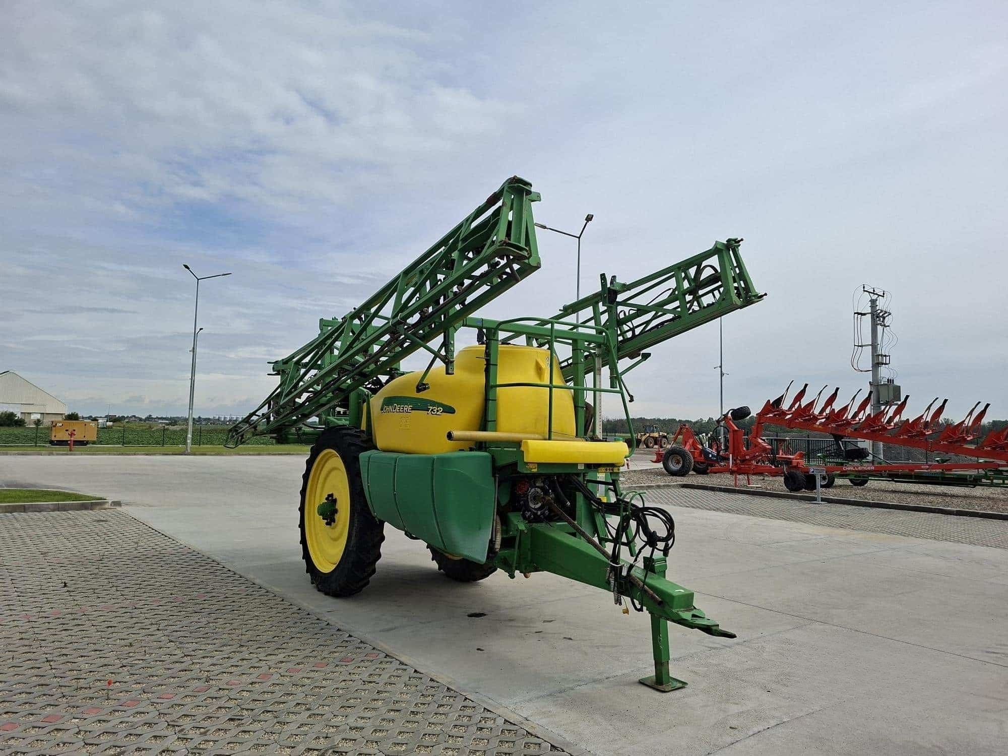 Stropitoare tractată John Deere 732 — 6